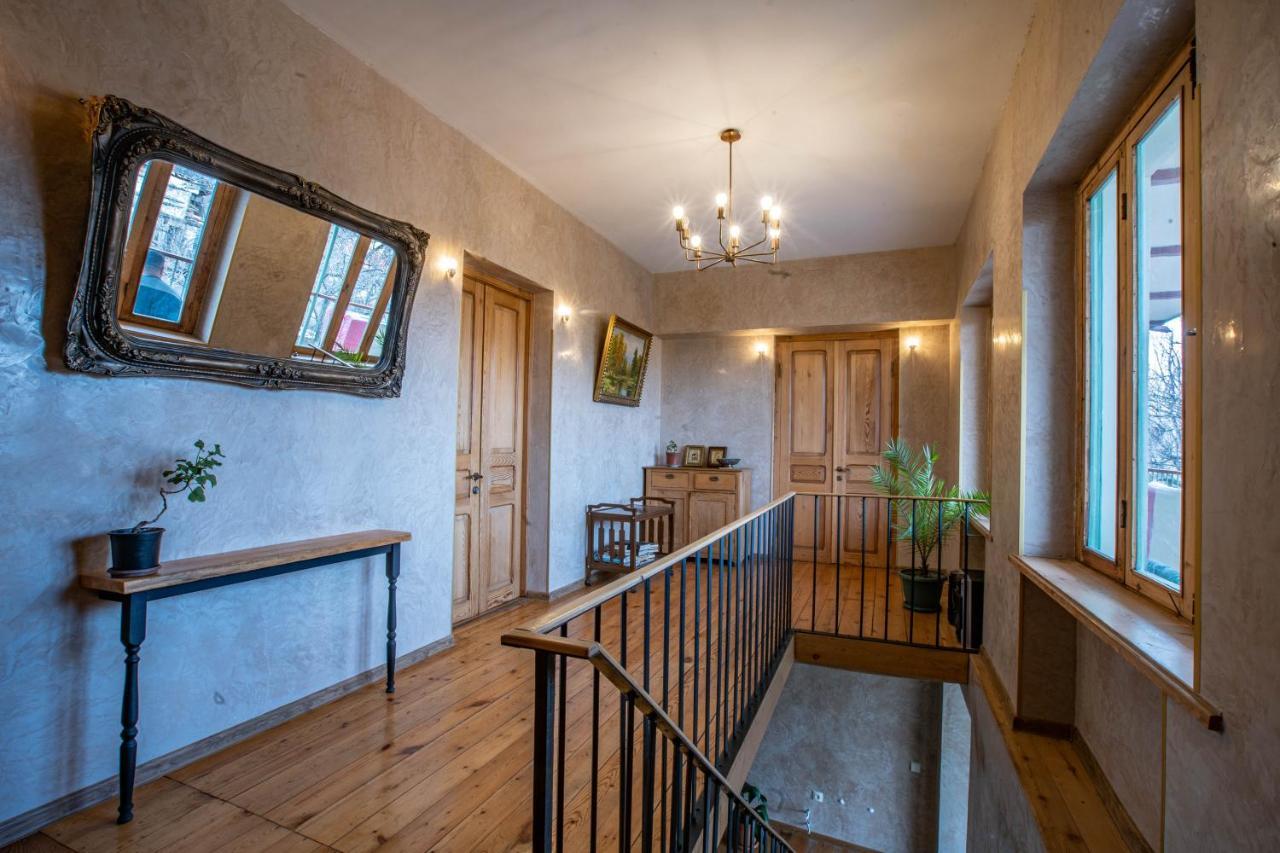 Casa Akacia Hotel Telavi Bagian luar foto